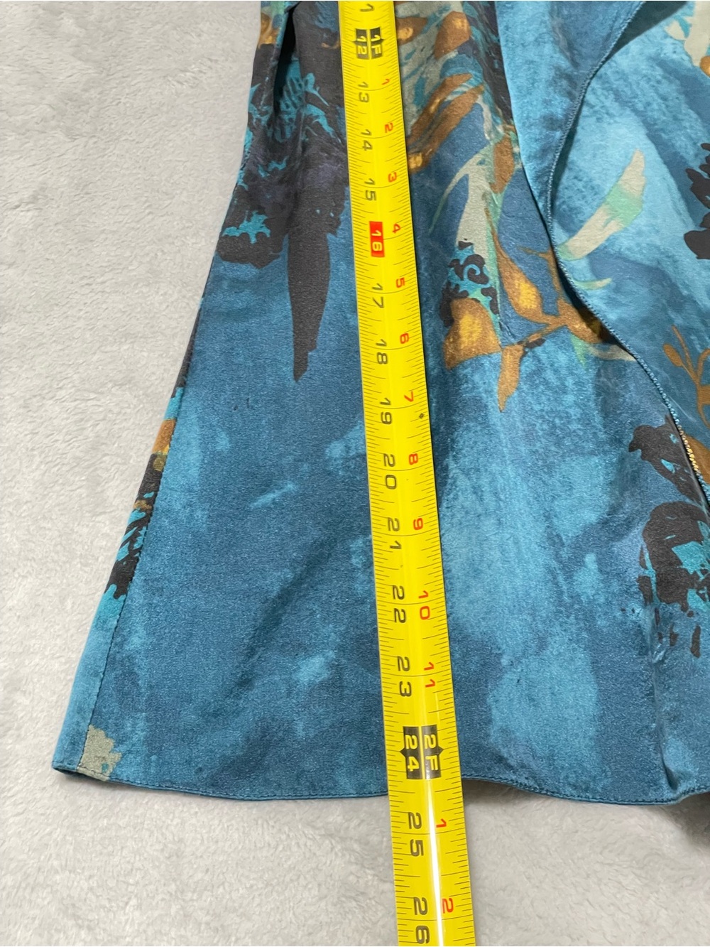 Elie Tahari Blue Abstract Floral Faux Tie Neck Shell Blouse Medium - Picture 5 of 8